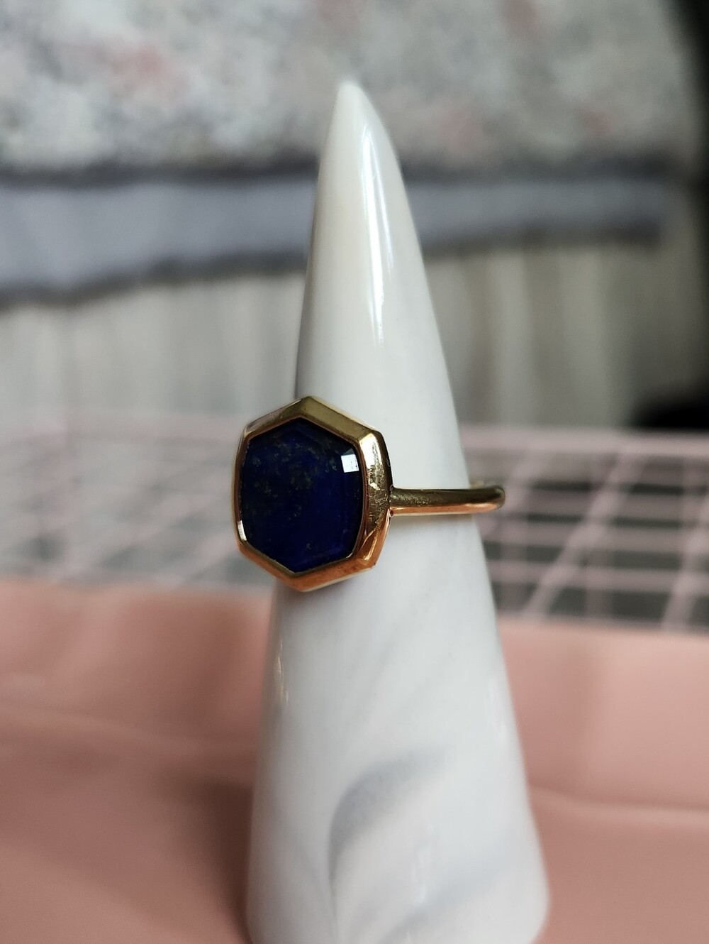Sz 8 Kendra Scott Davis Cocktail Ring - Picture 2 of 4